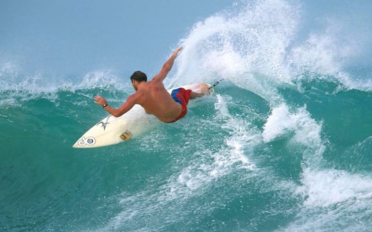 Kabalana Surfing